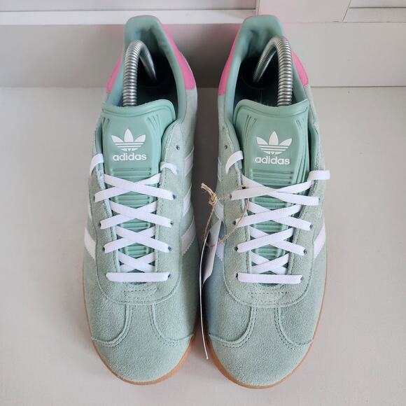 Adidas Originals Gazelle Hazy Green/ Cloud White/ Bliss Pink- Women's Sz 7  $140 - Picture 5 of 12